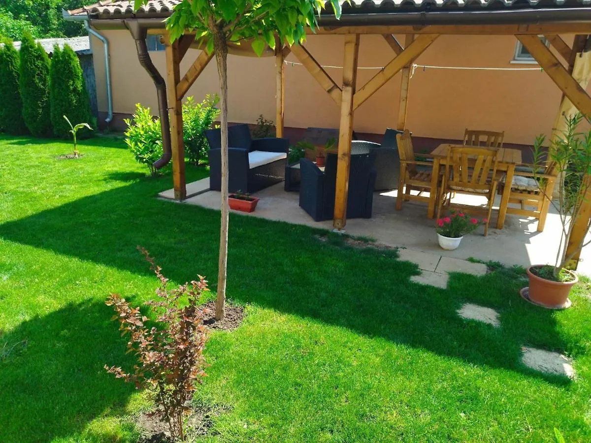 Csaba Apartman Hajduszoboszlo